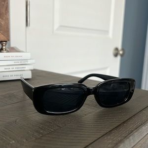 Black Rectangular Sunglasses